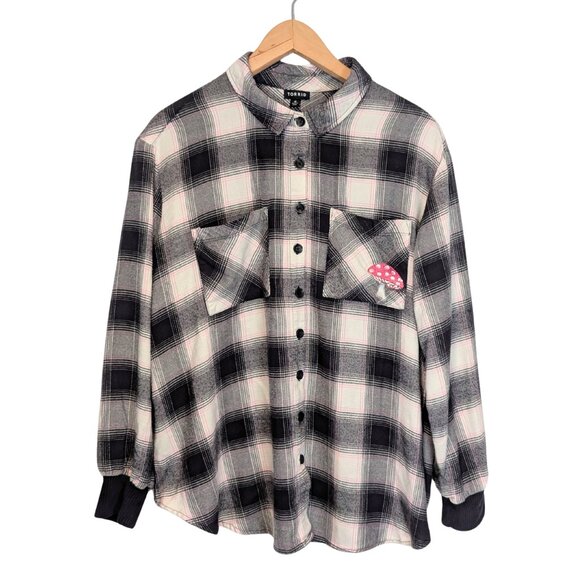 Torrid Women's Button down flannel shirt plus size 0 blouse Plaid top cozy chic - Picture 4 of 9